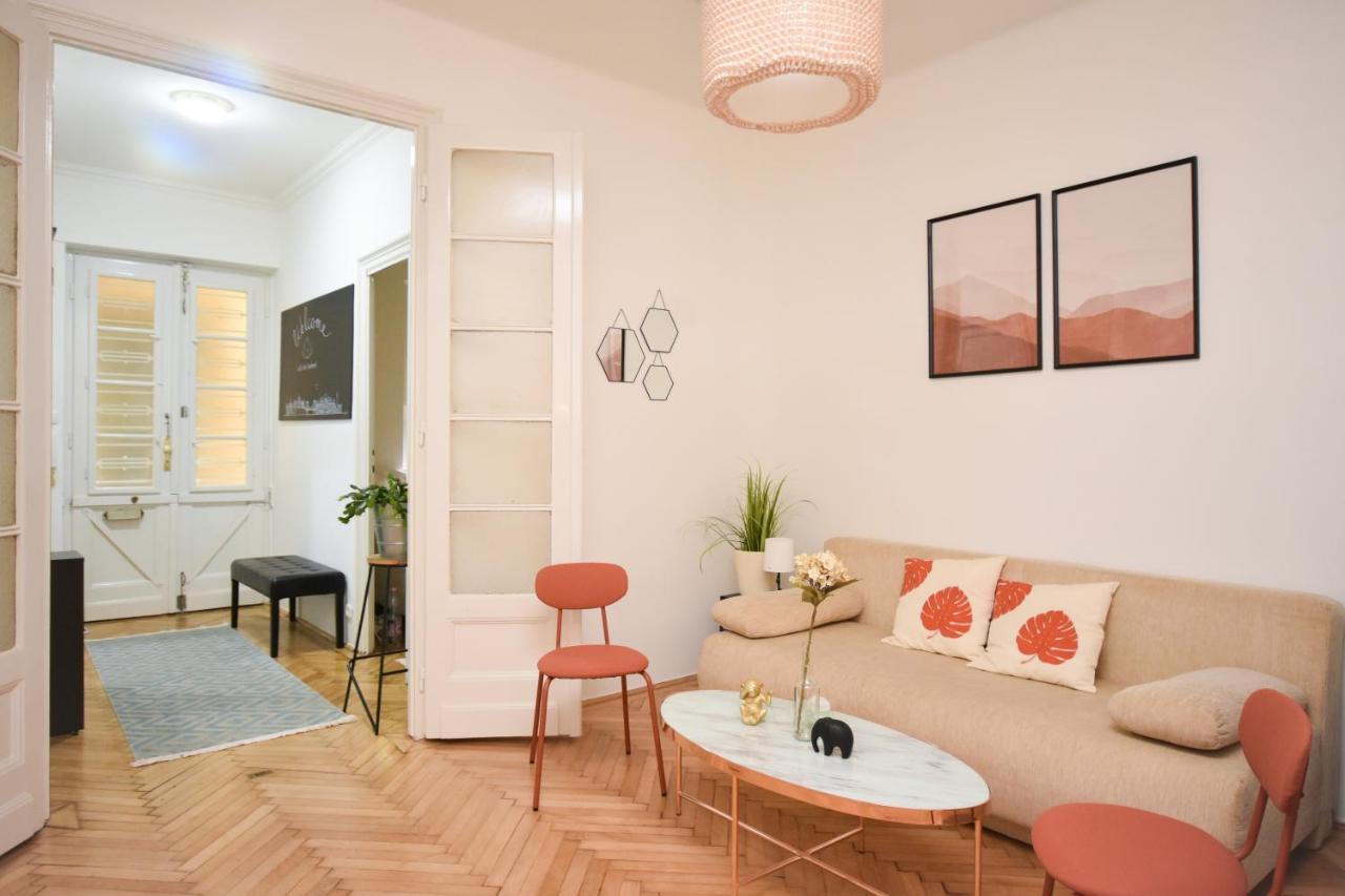 Castle Nest Apartment Budapest Bagian luar foto